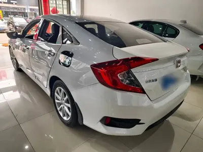Honda Civic 2019, 85100 км, за 49800 CNY - фото 5