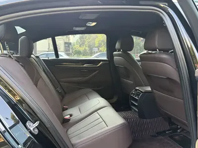 BMW 5 Series 2020, 120000 км, за 145800 CNY - фото 8