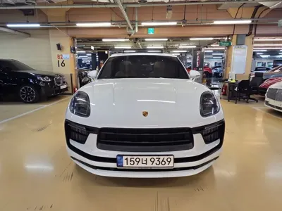 Porsche Macan 2022, 27000 км, за 79500000 KRW