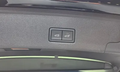 Volkswagen Touareg 2024, 26154 км, за 70900000 KRW - фото 37