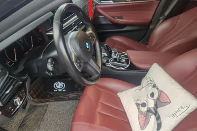 BMW 5 Series 2019, 86199 км, за 149725.27 CNY - фото 15