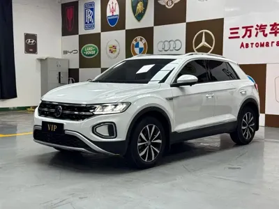 Volkswagen T-Roc · 2023 год