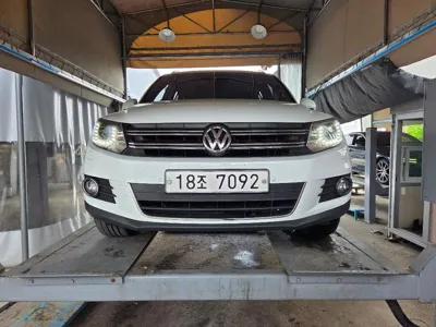 Volkswagen Tiguan · 2015 год