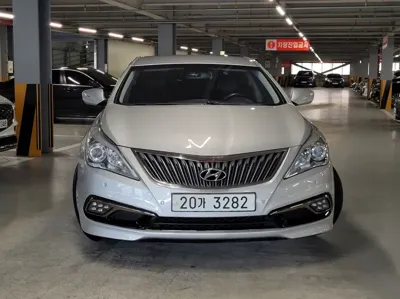 Hyundai Grandeur 2015, 61584 км, за 7090000 KRW