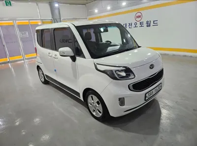 Kia Ray 2015, 188371 км, за 3900000 KRW