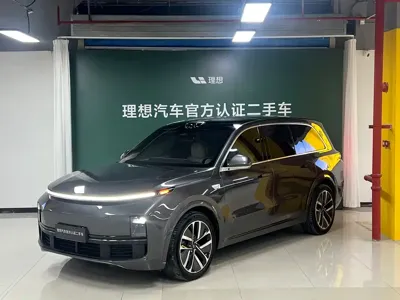 Li Auto Li L9 · 2023 год