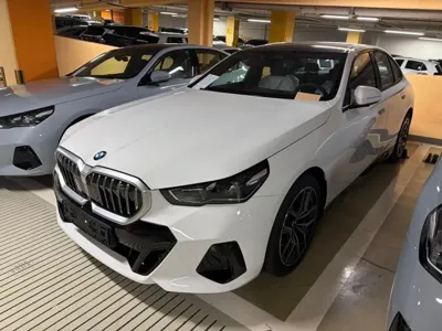 BMW 5-Series · 2026 год