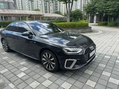 Audi A4 2023, 21000 км, за 43110000 KRW
