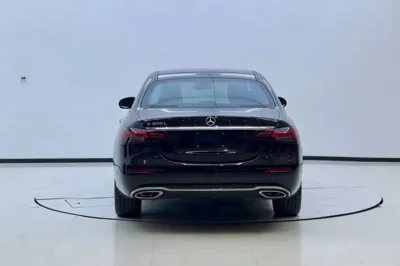 Mercedes-Benz E-Class 2023, 62900 км, за 302258.11 CNY
