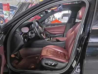 BMW 5 Series 2019, 95000 км, за 176000 CNY - фото 20