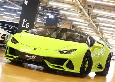 Lamborghini Huracan 2022, 11000 км, за 340000000 KRW