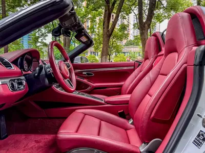 Porsche 718 2022, 13000 км, за 425000 CNY - фото 9