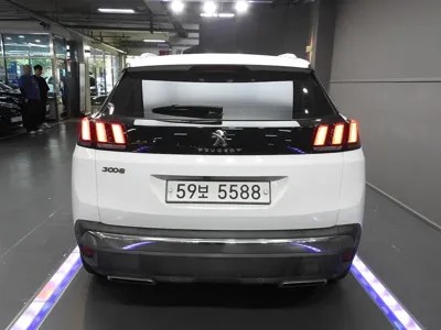 Peugeot 3008 2018, 98214 км, за 13500000 KRW