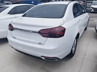 Geely Emgrand 2020, 51000 км, за 27799 CNY - фото 15