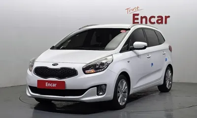 Kia Carens · 2015 год