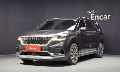 Kia Canival · 2022 год