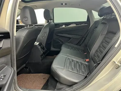 Volkswagen Passat 2021, 84500 км, за 96000 CNY - фото 6