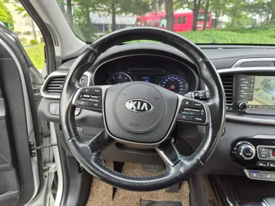 Kia Sorento 2019, 128500 км, за 12800000 KRW - фото 13