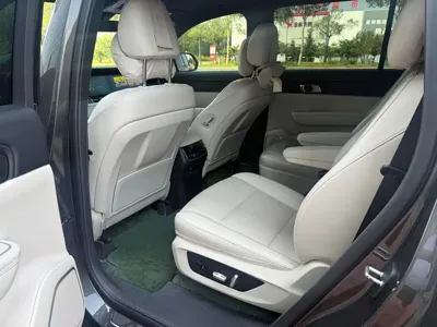 Li Auto Li ONE 2022, 60000 км, за 125800 CNY - фото 8