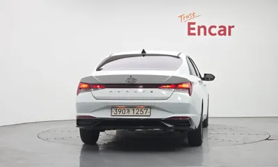 Hyundai Avante 2021, 52371 км, за 15900000 KRW