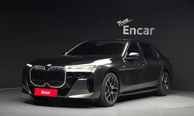 BMW 7-Series · 2024 год