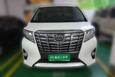 Toyota Alphard 2015, 179500 км, за 335880.86 CNY