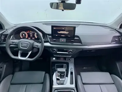 Audi Q5L 2022, 25600 км, за 186800 CNY - фото 16