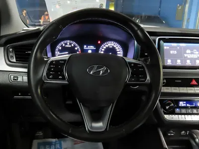 Hyundai Sonata 2018, 31183 км, за 14800000 KRW - фото 10