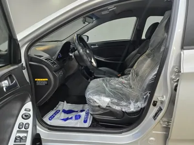 Hyundai Accent 2014, 139506 км, за 4370000 KRW - фото 8