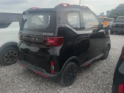 Wuling MINIEV 2022, 15600 км, за 28000 CNY