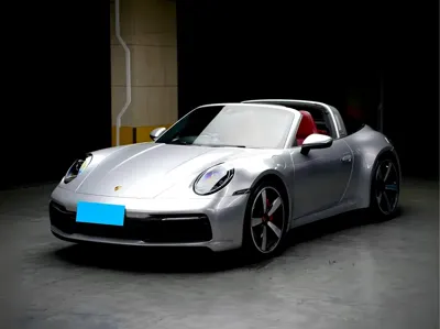 Porsche 911 · 2021 год