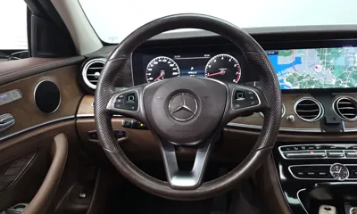 Mercedes-Benz E-Class 2017, 84118 км, за 25300000 KRW - фото 13