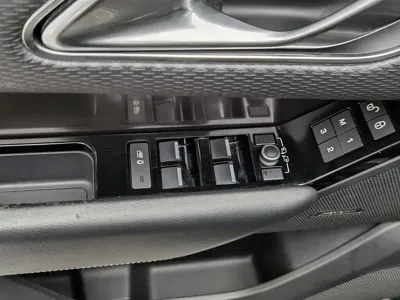 Land Rover Velar 2018, 123300 км, за 115800 CNY - фото 9