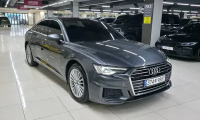 Audi A6 · 2021 год