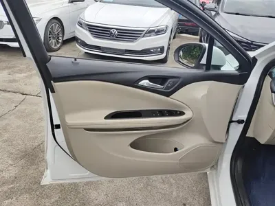 Buick Verano 2017, 88100 км, за 29900 CNY - фото 7