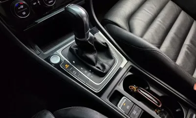 Volkswagen Golf 2015, 138400 км, за 7900000 KRW - фото 9