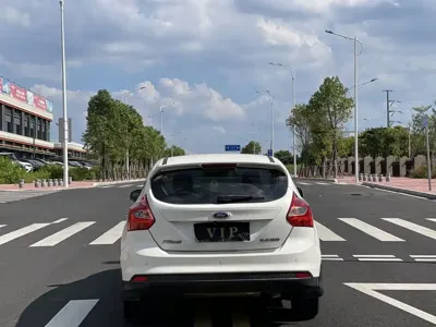 Ford Focus 2014, 100000 км, за 14800 CNY - фото 8