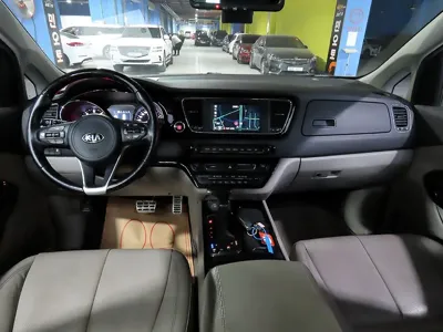 Kia Canival 2017, 157534 км, за 12200000 KRW - фото 5