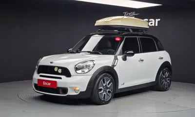 MINI Countryman · 2012 год