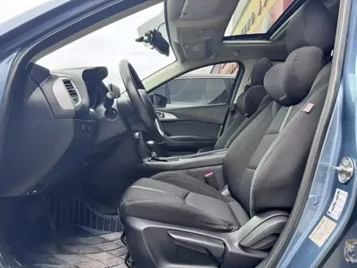 Mazda 3 Axela 2018, 90000 км, за 39800 CNY