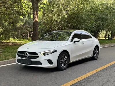 Mercedes-Benz A-Class 2019, 135800 км, за 72000 CNY