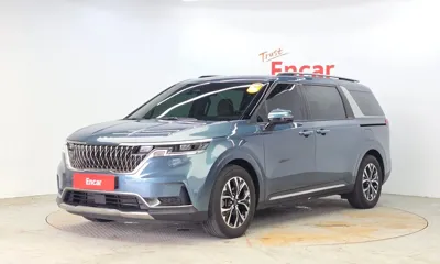 Kia Canival · 2023 год