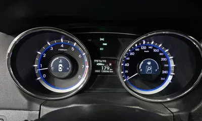 Hyundai Sonata 2013, 128346 км, за 5200000 KRW - фото 8
