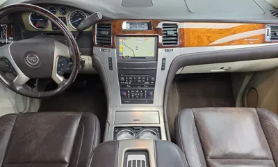 Cadillac Escalade 2012, 216665 км, за 9200000 KRW - фото 7