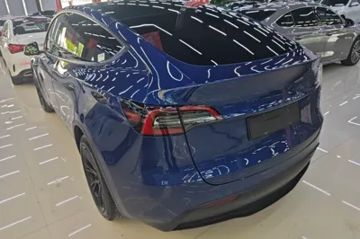 Tesla Model Y 2021, 34800 км, за 163885.44 CNY
