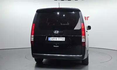 Hyundai Staria 2025, 54370 км, за 32000000 KRW