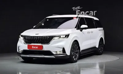 Kia Canival · 2021 год
