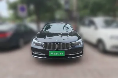 BMW 7 Series 2018, 184500 км, за 157087.47 CNY