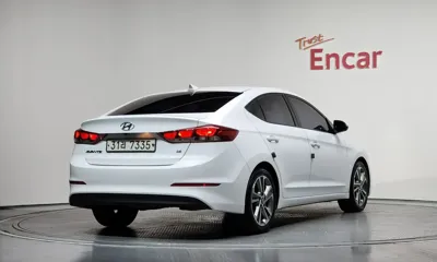Hyundai Avante 2018, 163690 км, за 7500000 KRW - фото 2