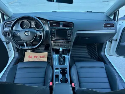 Volkswagen Golf 2016, 130000 км, за 35800 CNY - фото 7
